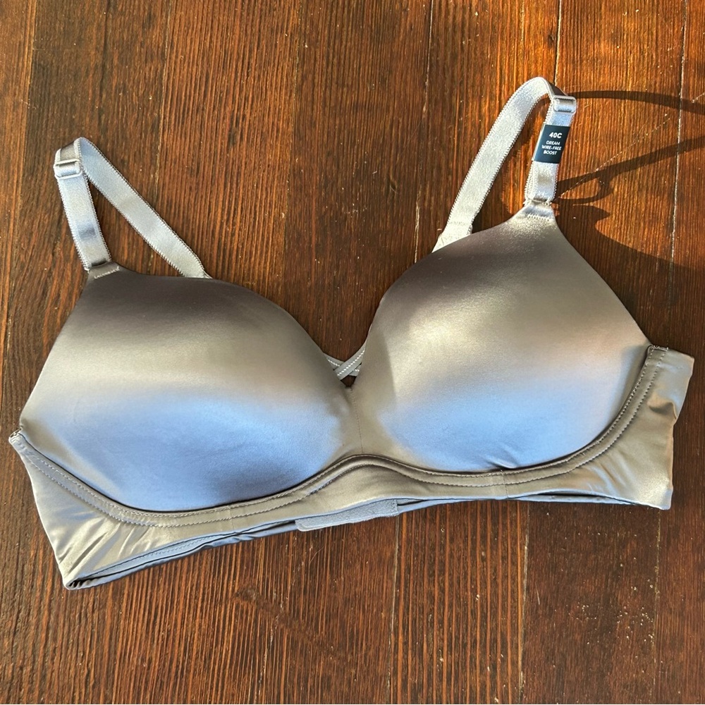 Torrid / NWT Dream Wire-Free Boost Bra in Silver Gray 40C